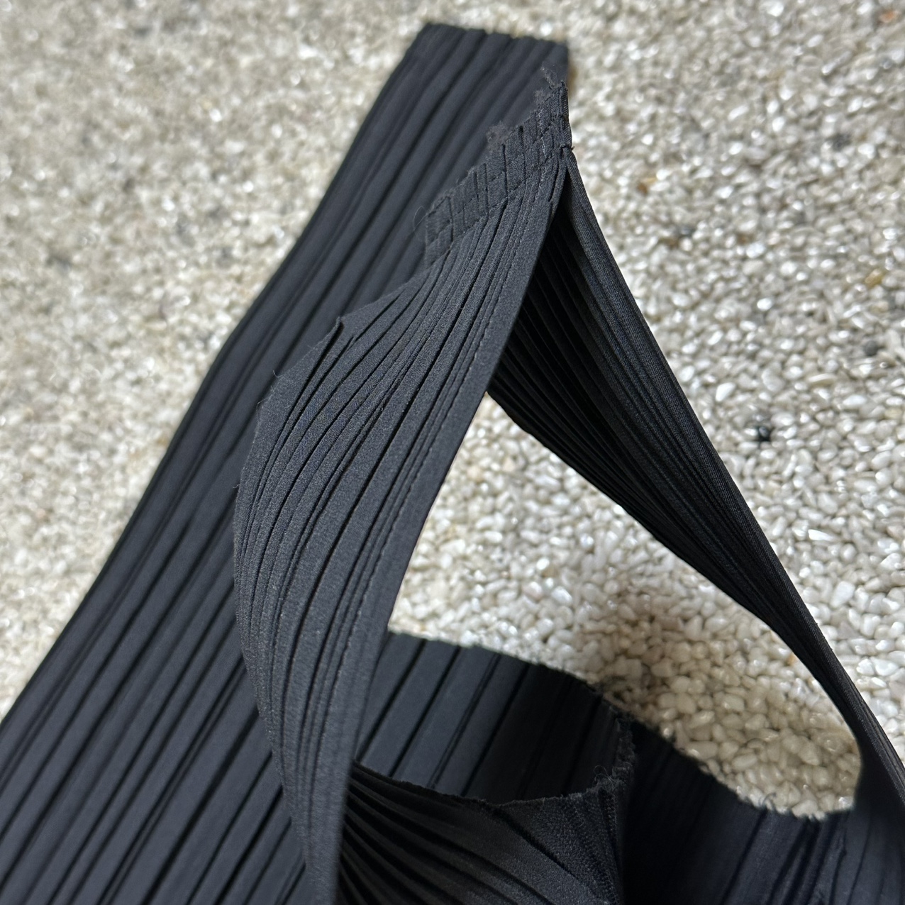 PLEATS PLEASE 플리츠플리즈 쇼핑 토트백 블랙 : 메종드미엘르