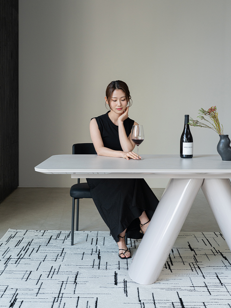 헨지디자인 비노 샌드베이지 다이닝 세라믹 사각테이블 식탁 : 헨지디자인