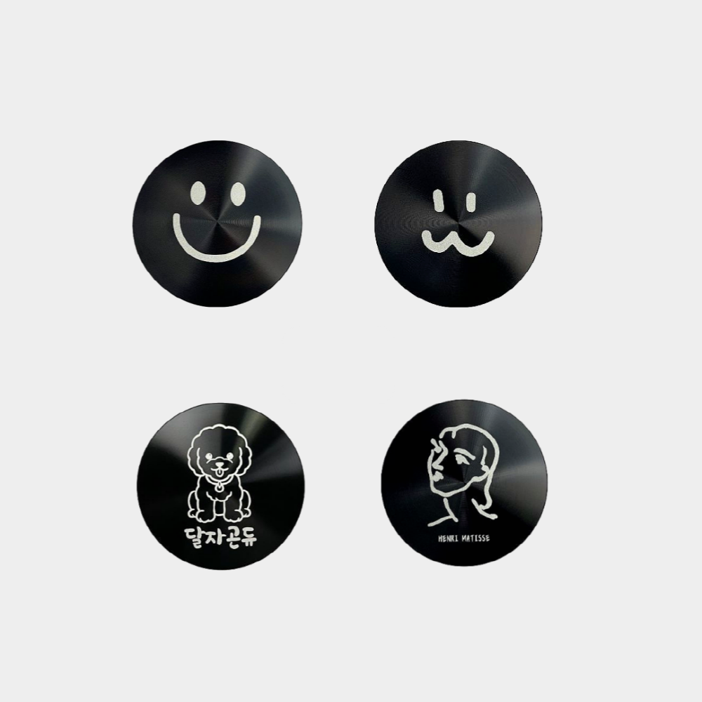 위씨 We.C 커스텀 스마트 톡 맥세이프 핑거 링 아이폰 로고 그림 : 위씨 We.C