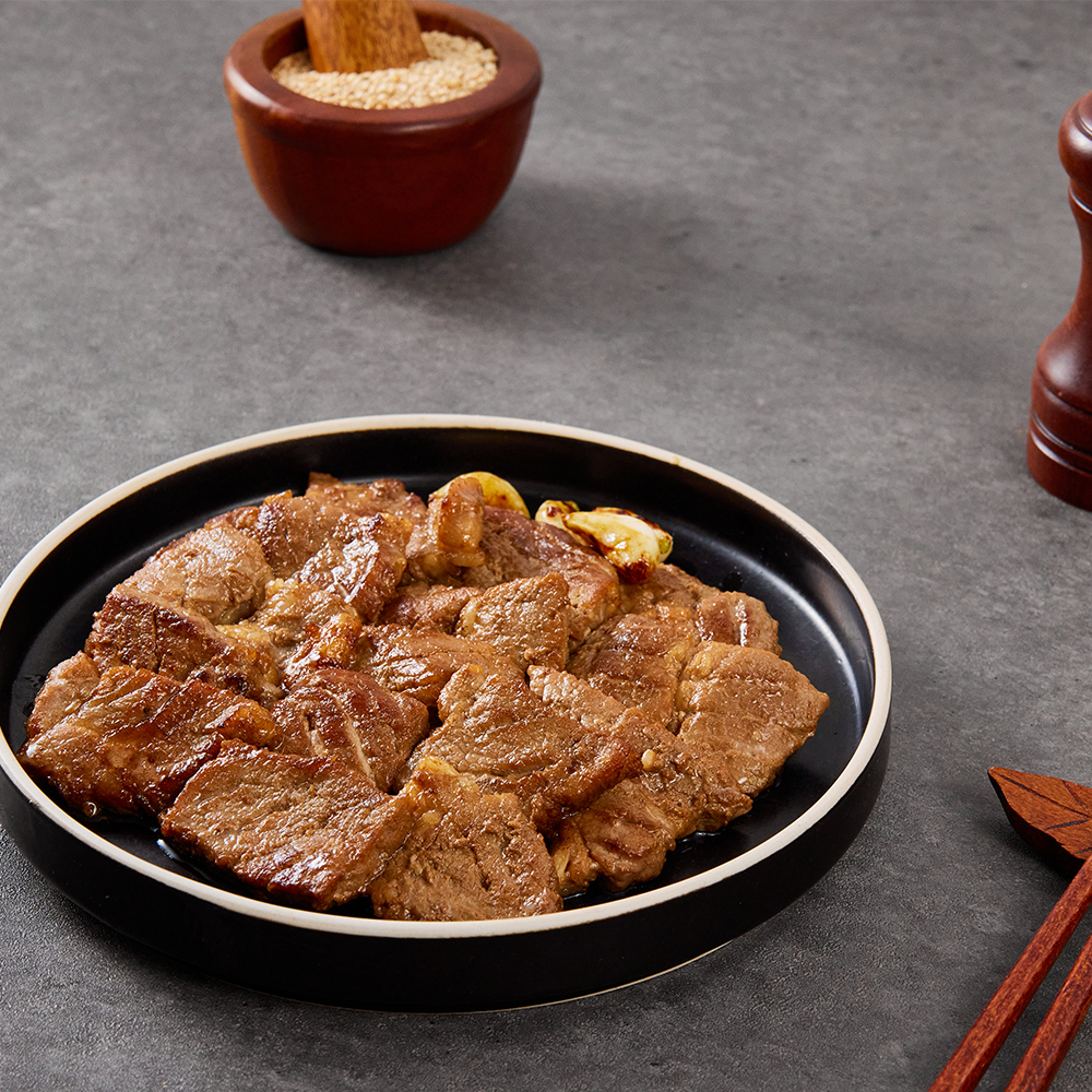뼈 없는 돼지양념갈비 1kg 밥반찬 술안주용 아이반찬 부드러운 목살 양념육 : 장어천국 풍천민물장어직판장