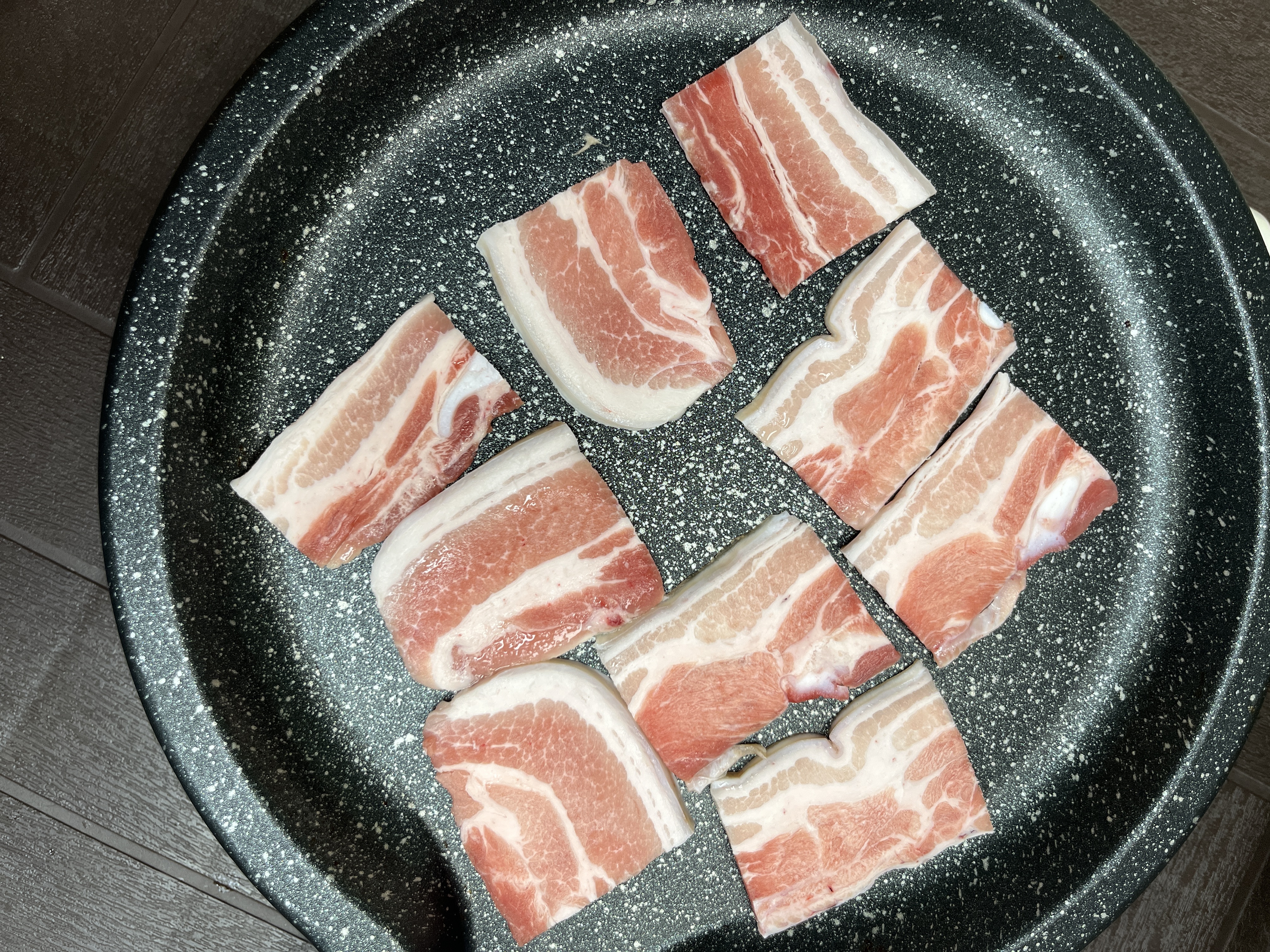 냉삼겹살 냉삼 쫀득냉오겹살 옛날삼겹살 국내산 5mm 500g : 호랑이푸드