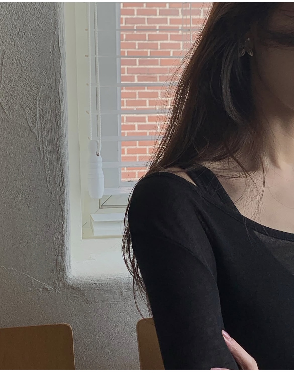 로가든 소피아 티셔츠 레이어드 긴팔 시스루 4color : 몬슬리