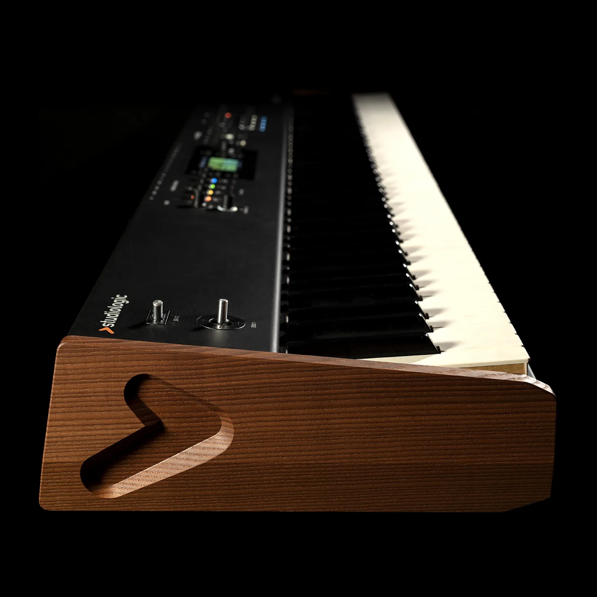 Studiologic Numa X Piano GT 스튜디오로직 누마 피아노 : 그루직