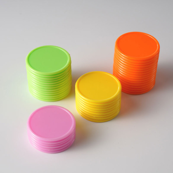 9000 Pcs 37mm 노란색과 빨간색 플라스틱 포커 칩 카지노 빙고 마커 토큰 재미 가족 클럽 보드 게임 장난감 신상품선물 : 원플스토어
