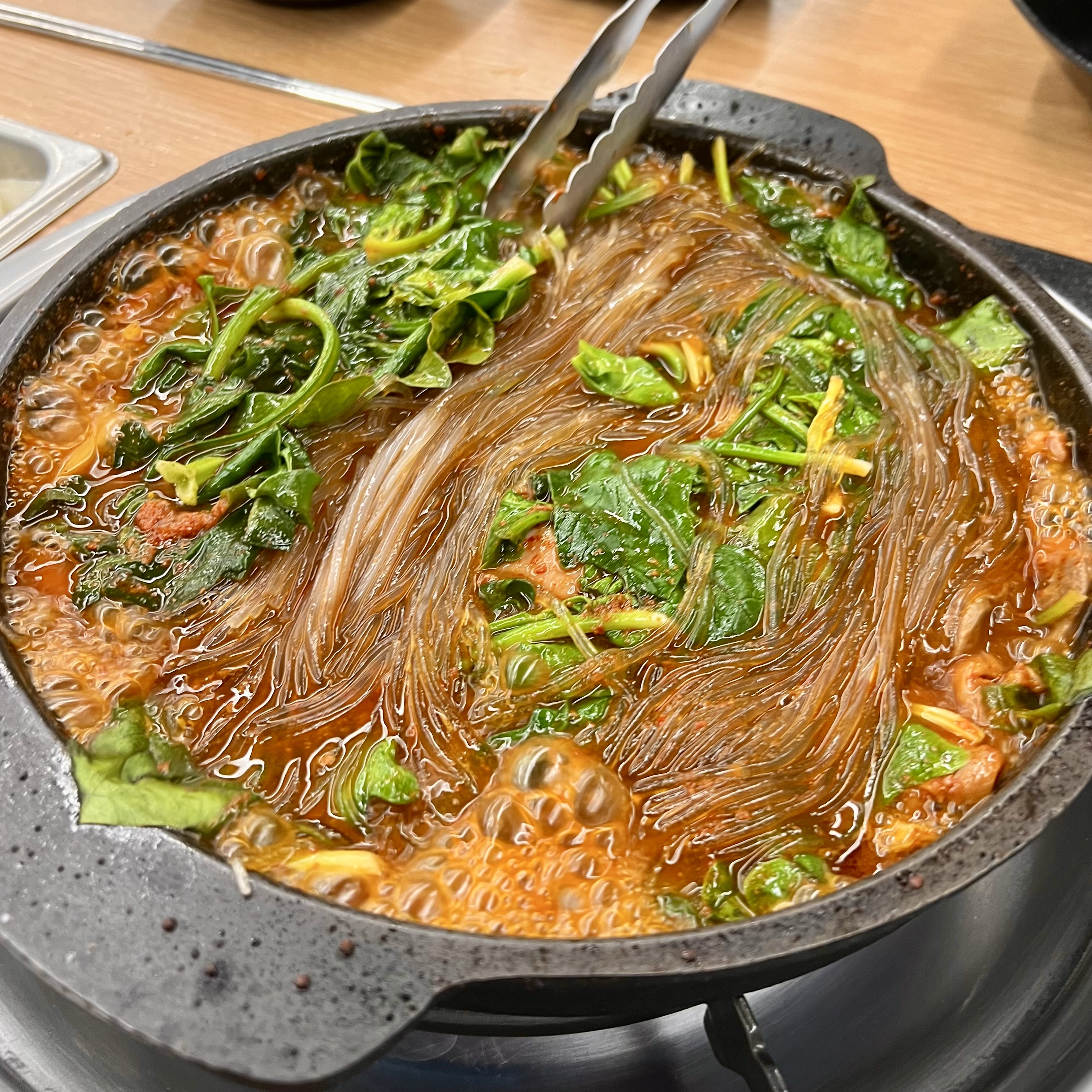 [솔밭곱창] 돼지곱창전골 밀키트 2인 / 순천 50년 전통 곱창전골 캠핑,집들이,술안주,간편요리 : 솔밭곱창