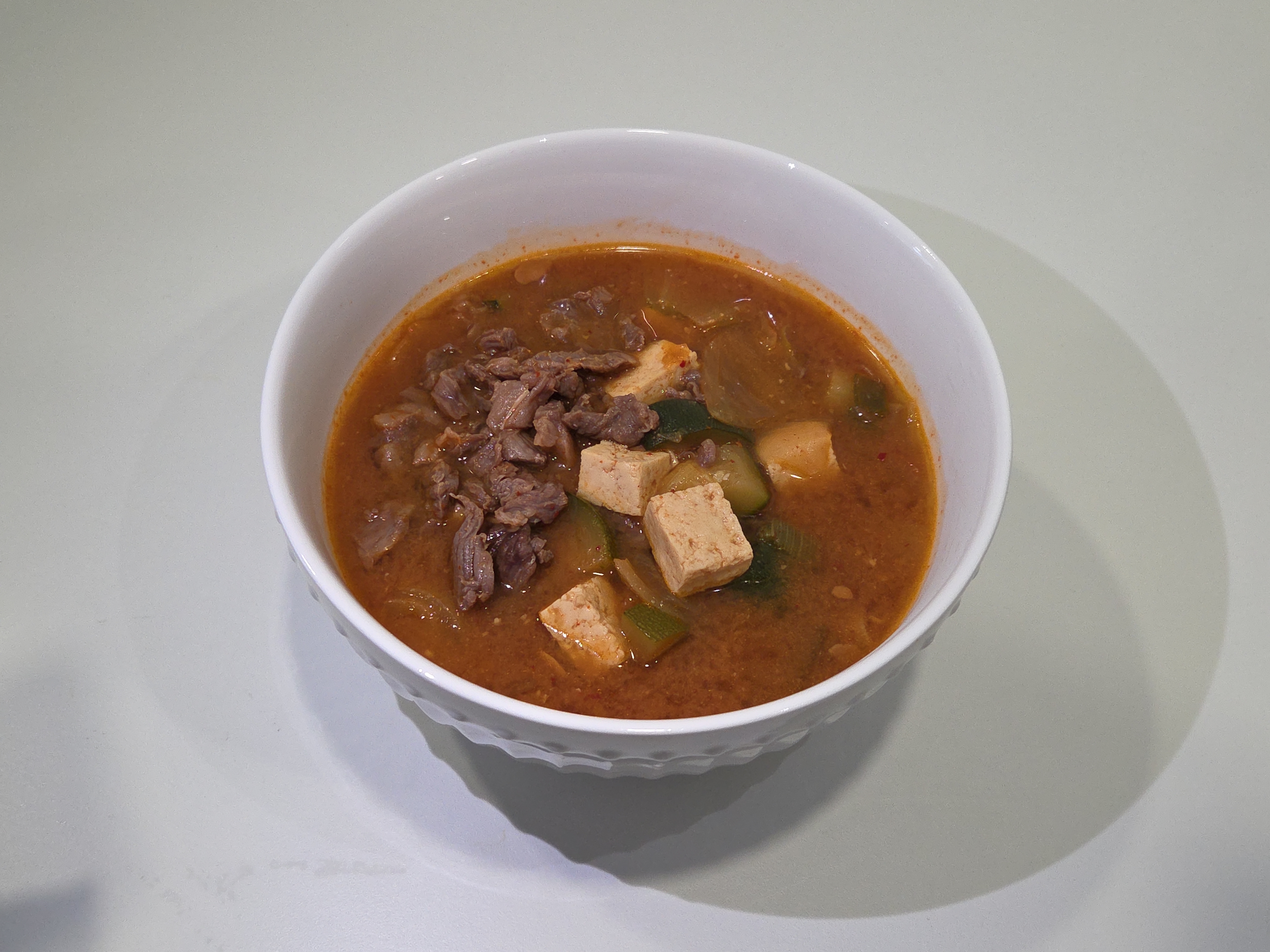 청담 한우사랑 육찌개 : 청담실비김치 통영점