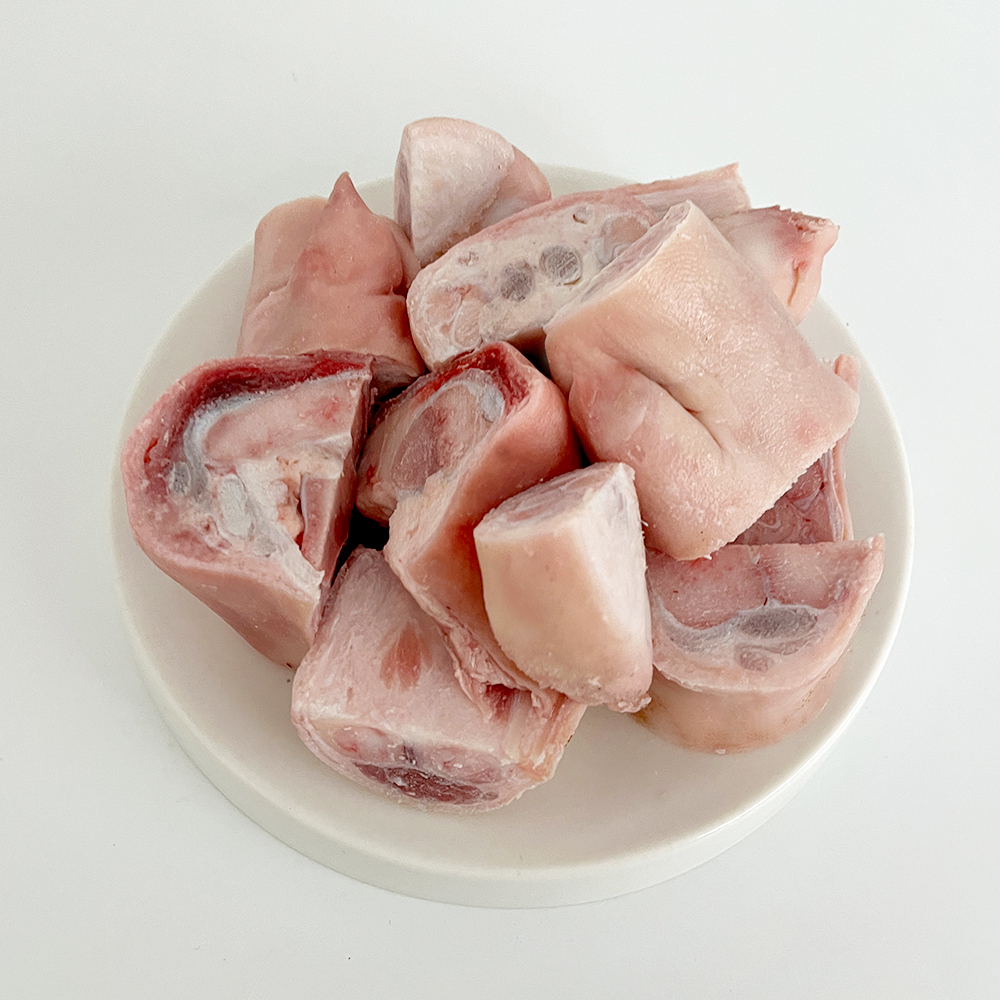 국내산 한돈 돼지족 1kg 돼지족발 컷팅 단족 생족발 : 정육단 한우한돈