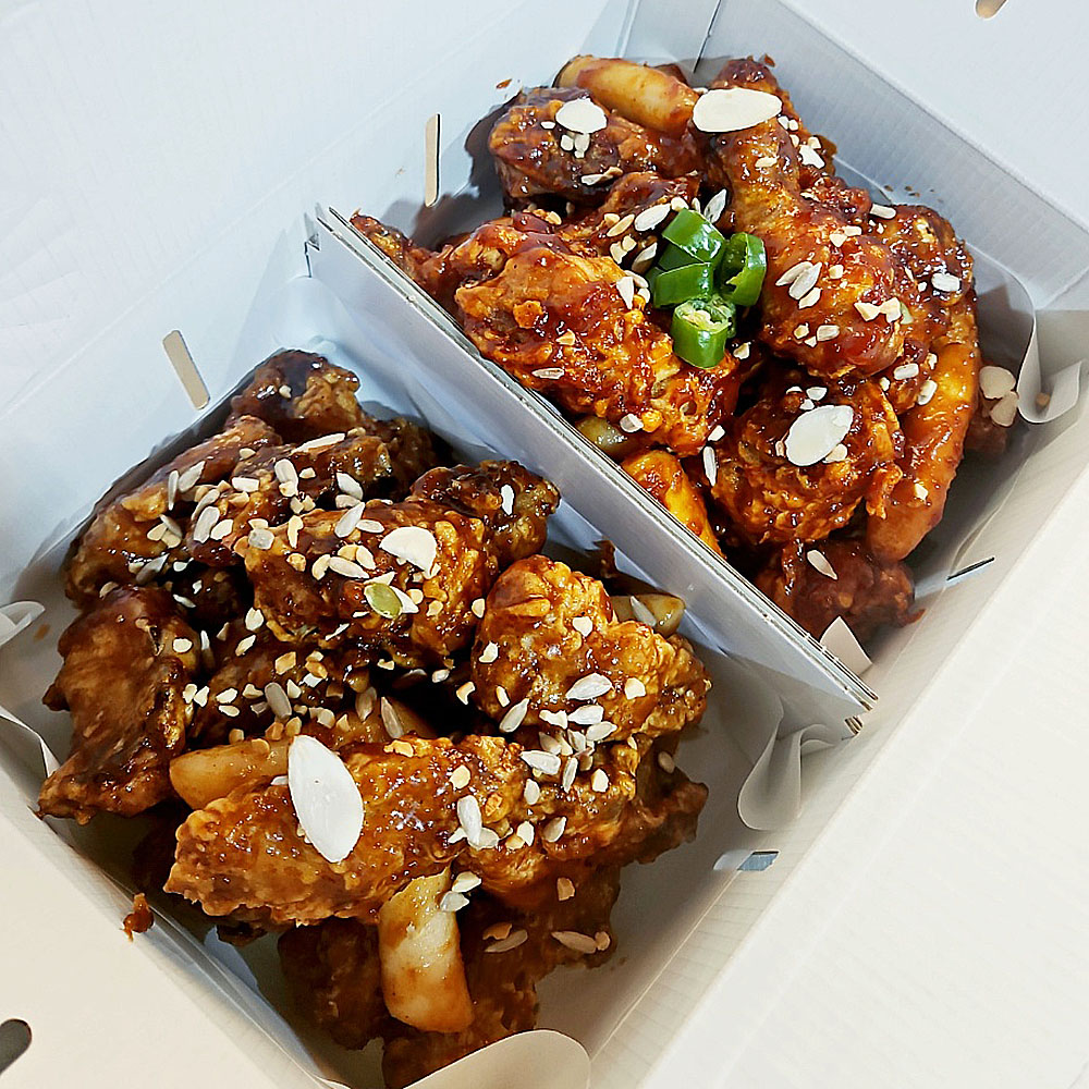 [광주 남구 배달] 전부 즐기고 싶다면 닭강정 순살 반반세트 1.5마리(매운맛+간장맛) [광주봉선 꿀사과씨앗닭강정] : 동네시장 장보기