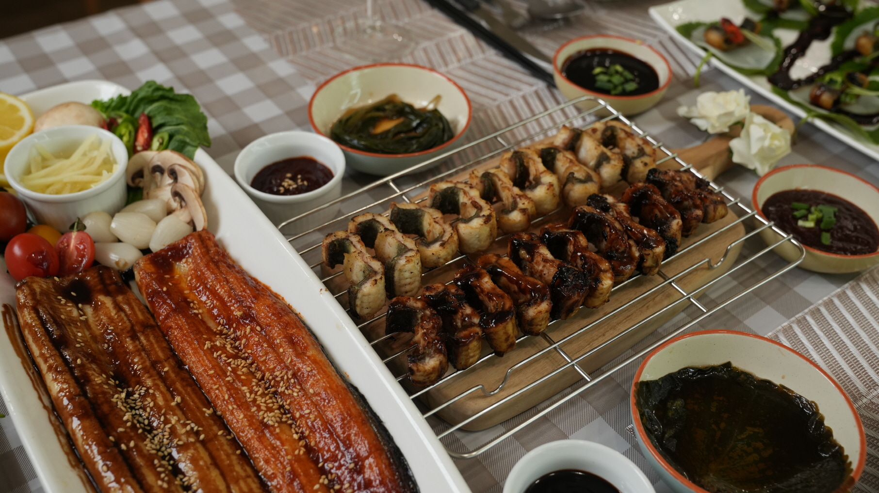 초신선 국산 민물장어 1kg 손질 초벌 구이 손질후 600g : 직숑마트