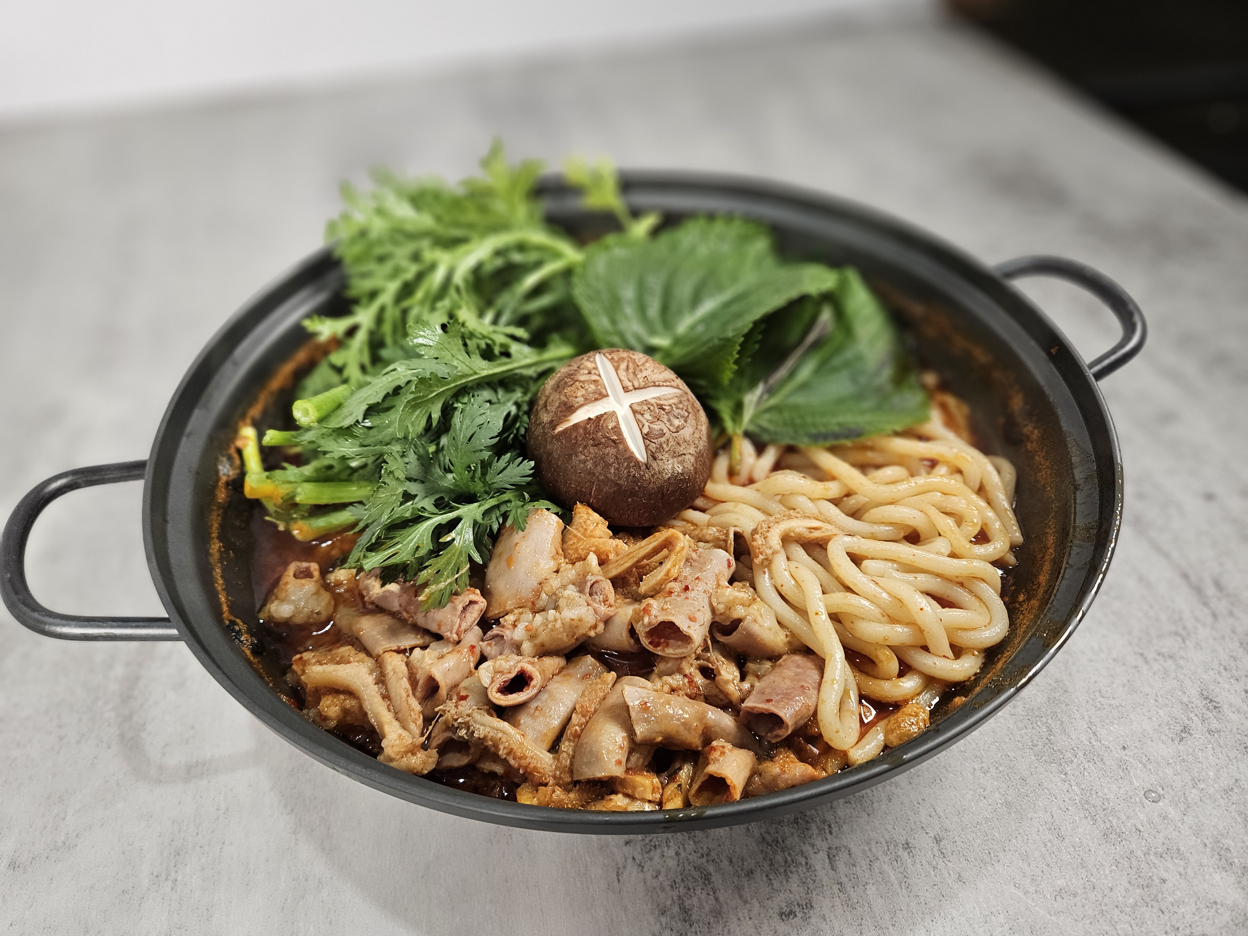 소곱창전골 한우대창전골 1kg 한우곱창전골 280g 간편식 밀키트 캠핑음식 술안주 야식 : 청년고기