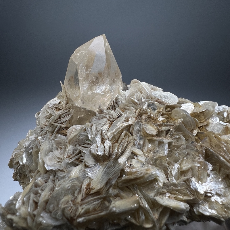 쿼츠 머스코바이트 Quartz Muscovite 석영 백운모 광물 원석 천연석 탄생석 원석표본 광물표본 미네랄 젬스톤 : 석보 코리아