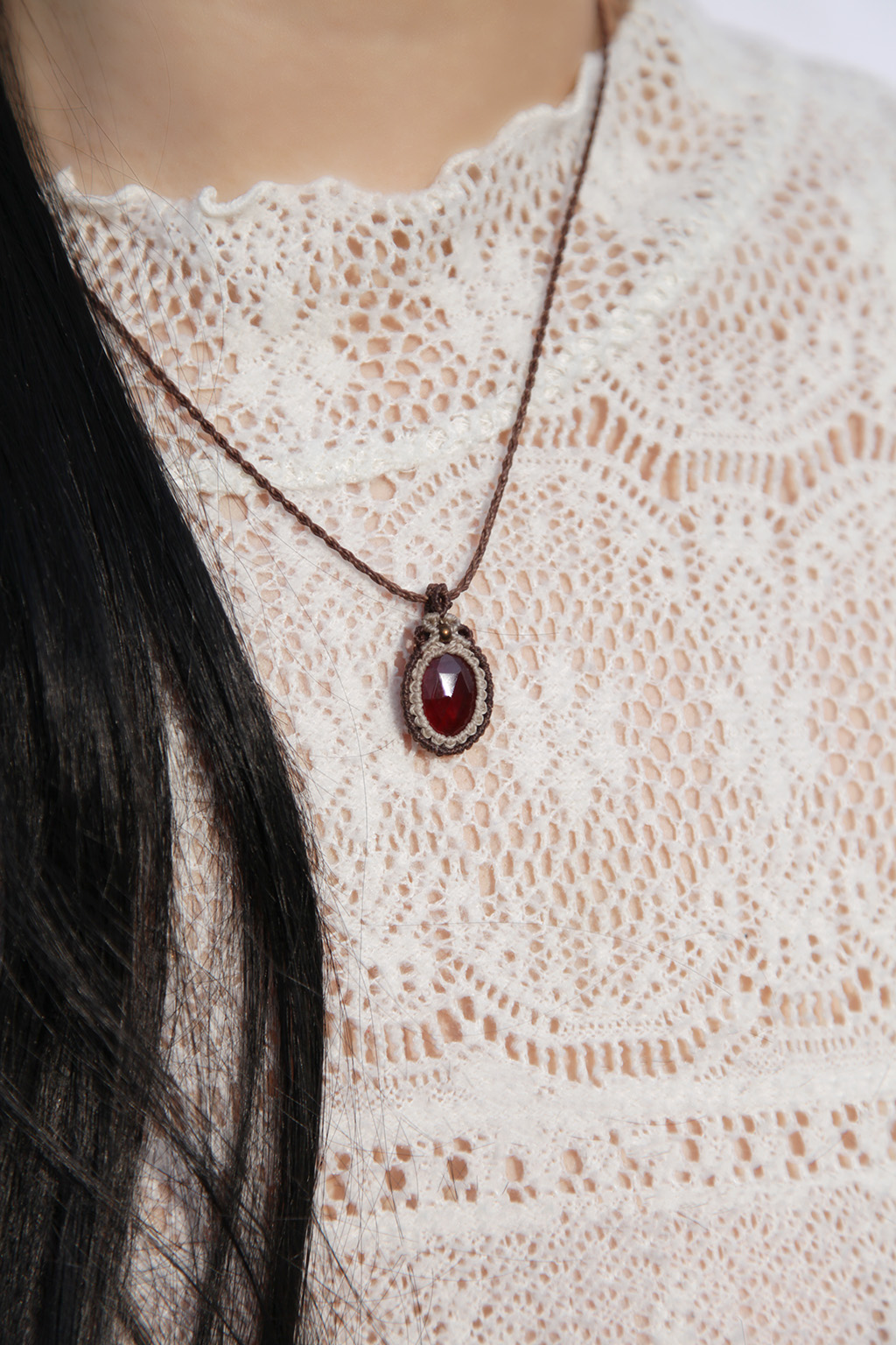 가넷 원석 목걸이 (Garnet Gemstone Necklace) : 아마라아트마