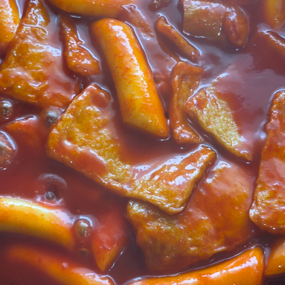 심학산 어묵떡볶이 고급어종 70%이상 연육 부산 어묵 밀키트 2인분(800g_밀떡 130g 어묵 270g) [원산지 상세설명에 표시] : 정상의 맛