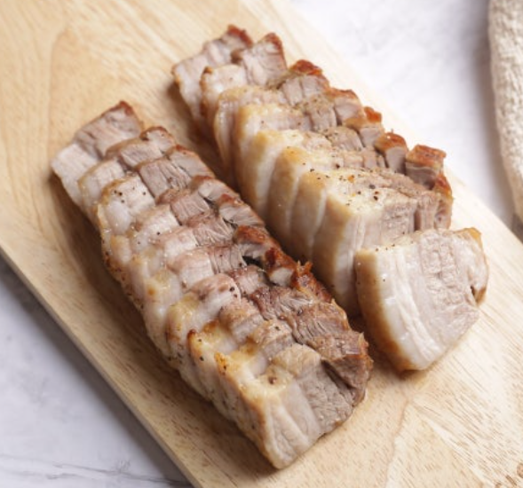 보쌈 한방 통삼겹 통보쌈 삼겹살 돼지고기 HACCP 인증시설 10가지 한약재 사용 : 식탁을 부탁해