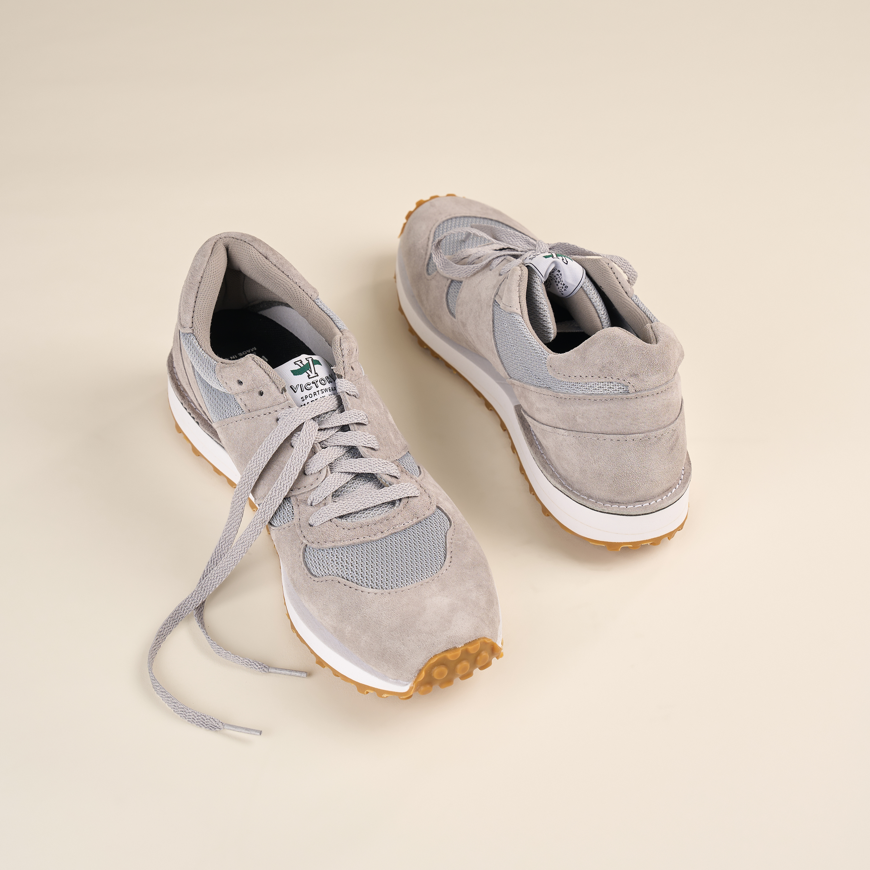 Classic Runner, Gray(빅토리 스포츠웨어 클래식 러너, 그레이) : Amuseman