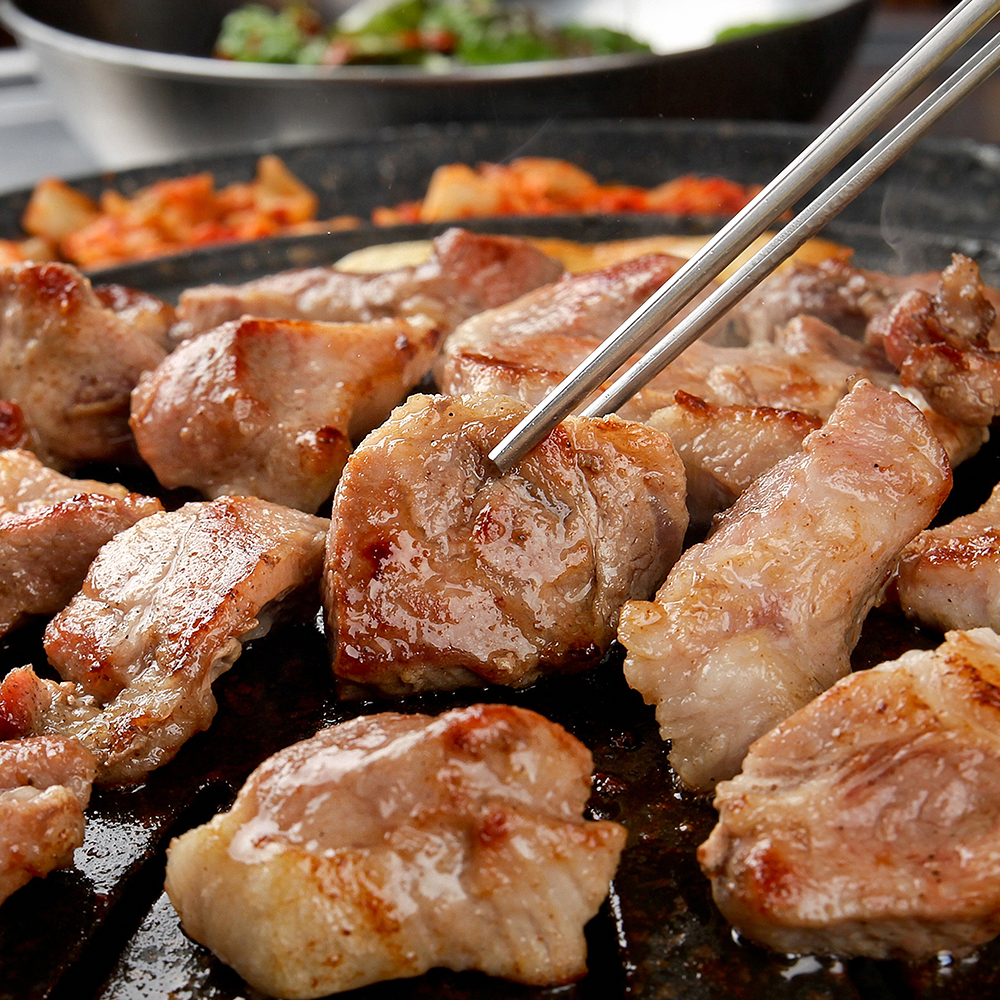 유황먹은돼지 한돈 냉장 목살 숯불용 500g : 유황먹은돼지