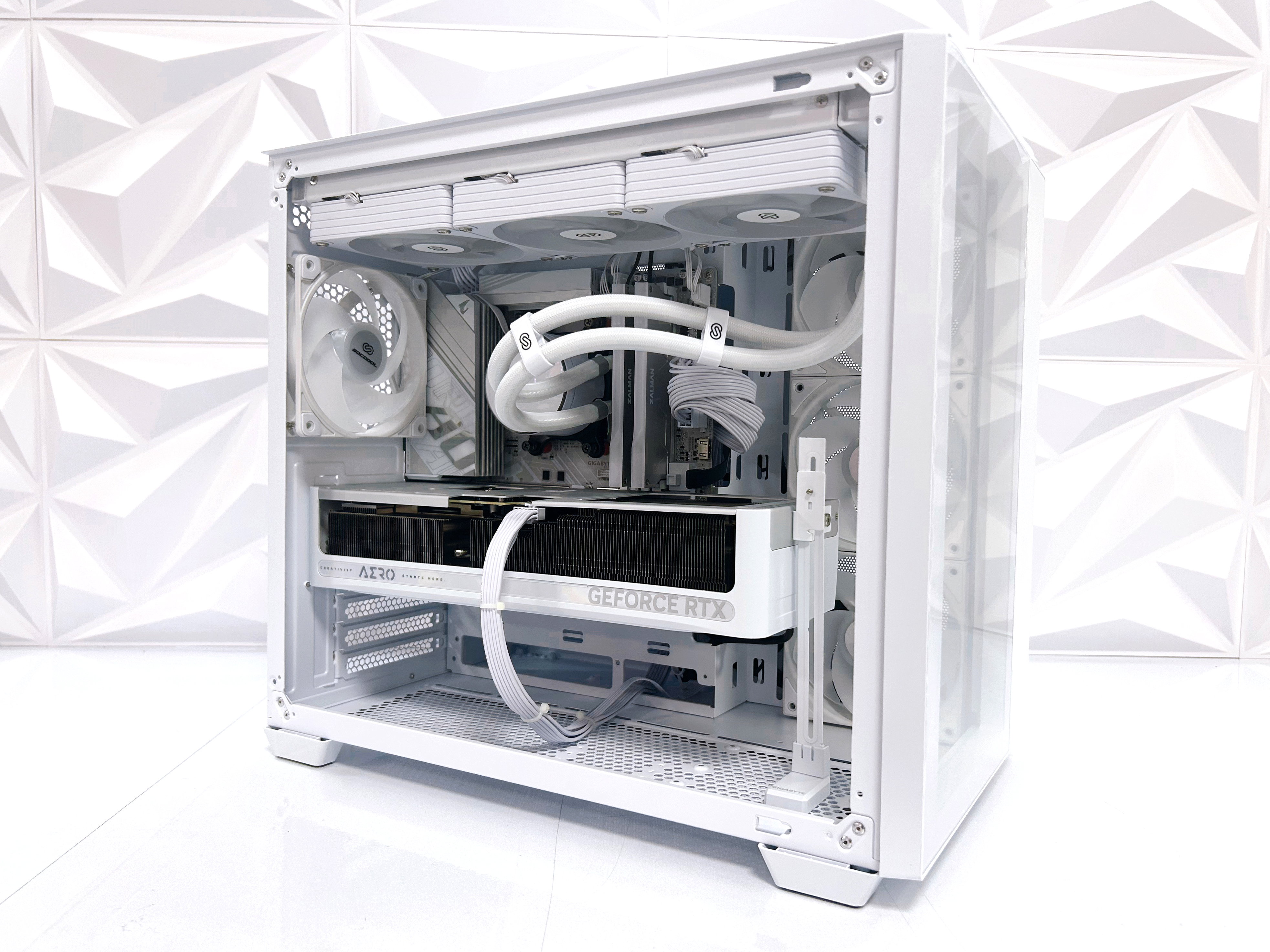 7800X3D RTX 5070Ti 조립컴퓨터 DDR5 32GB 1TB 게이밍PC 본체 : 하이컴 스토어