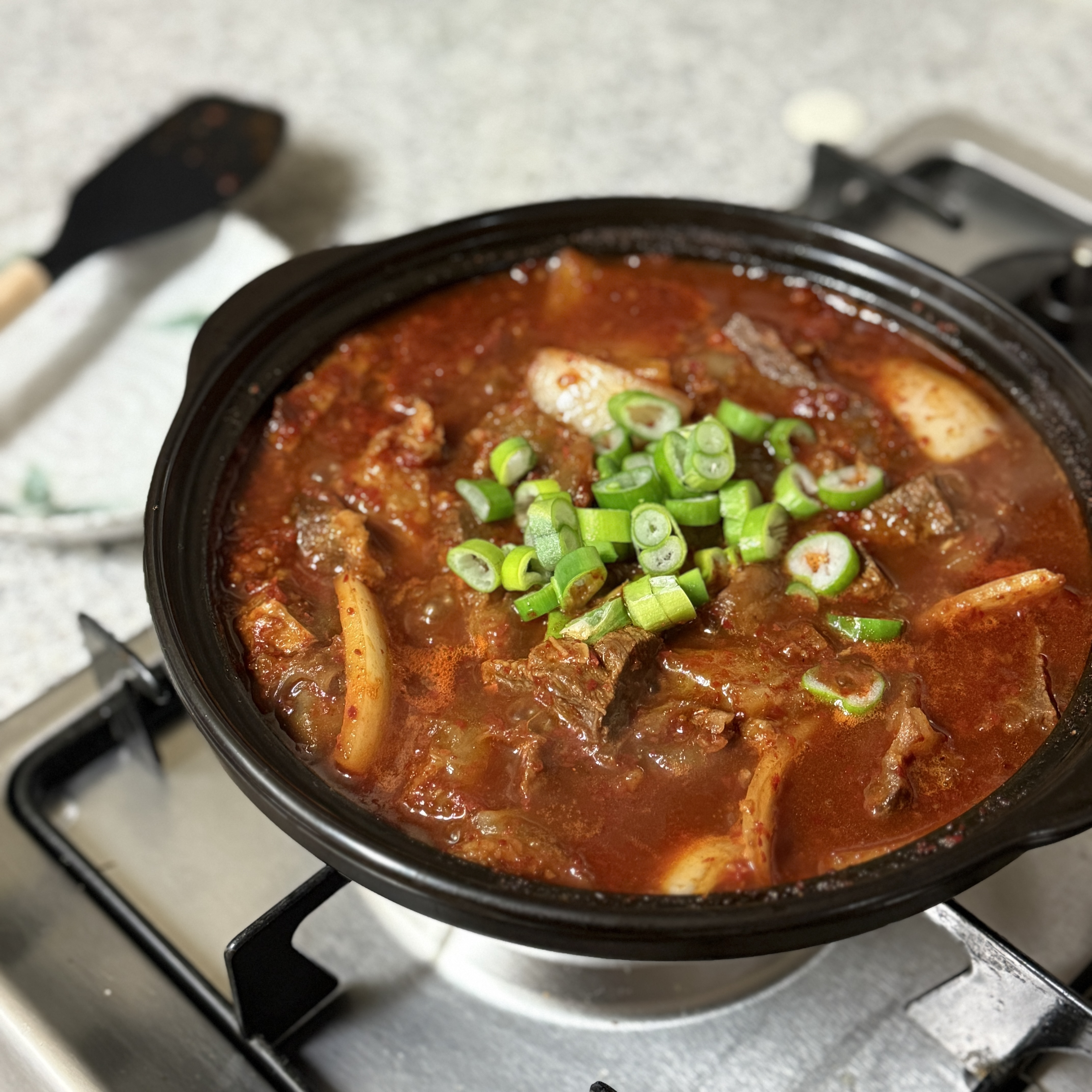 [신여사] 한우짜글이 500g : 신여사 고기반찬