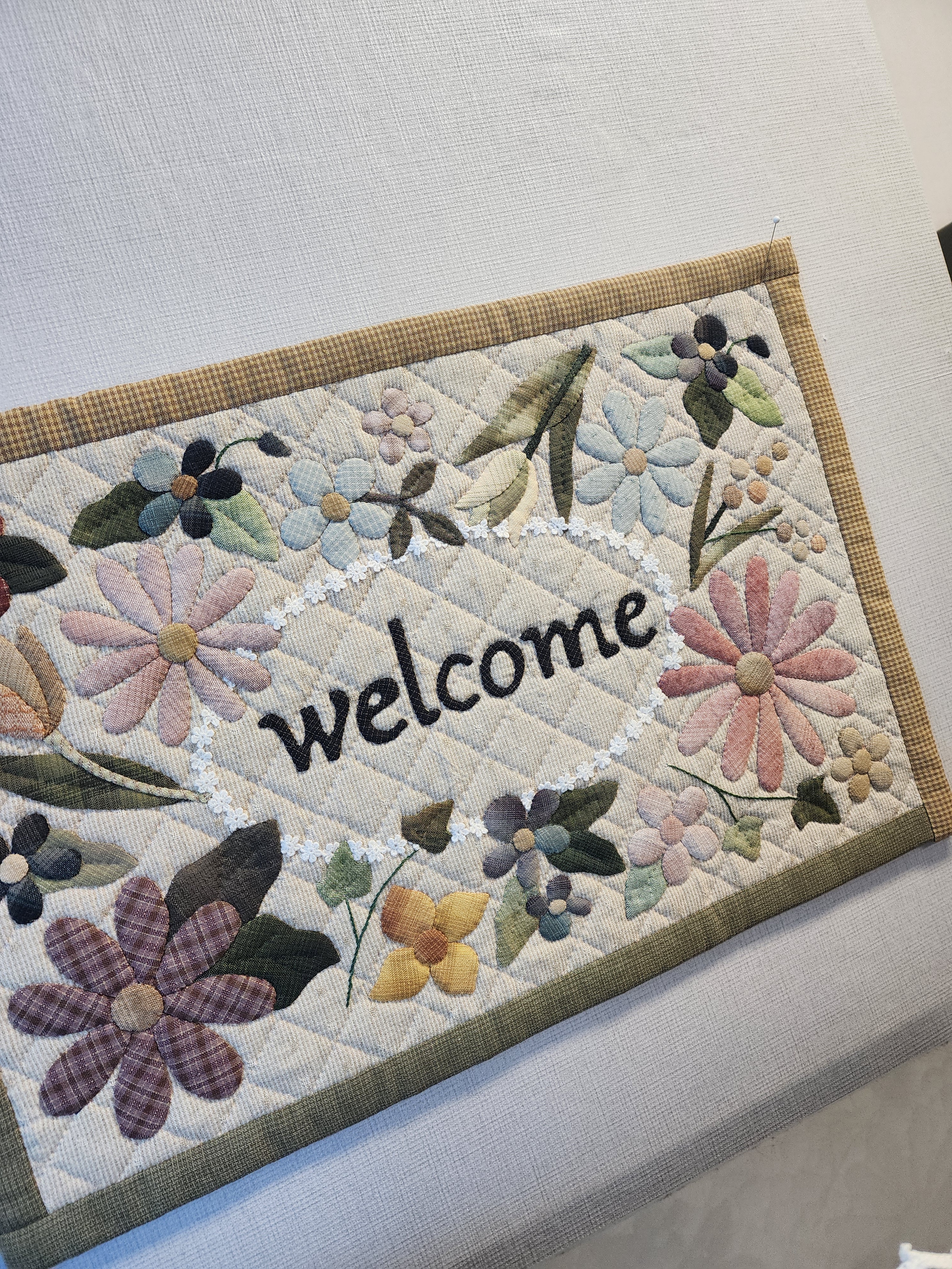 welcome벽걸이(완제품) : 먼데이퀼트