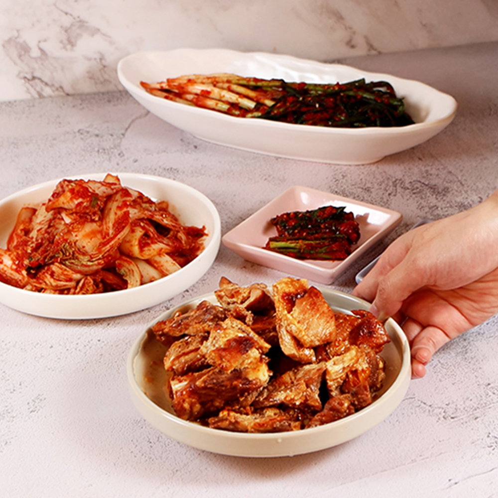 선김치 국산 한돈 1+등급 쌍교 숯불 양념 돼지 갈비 밀키트 : 선김치
