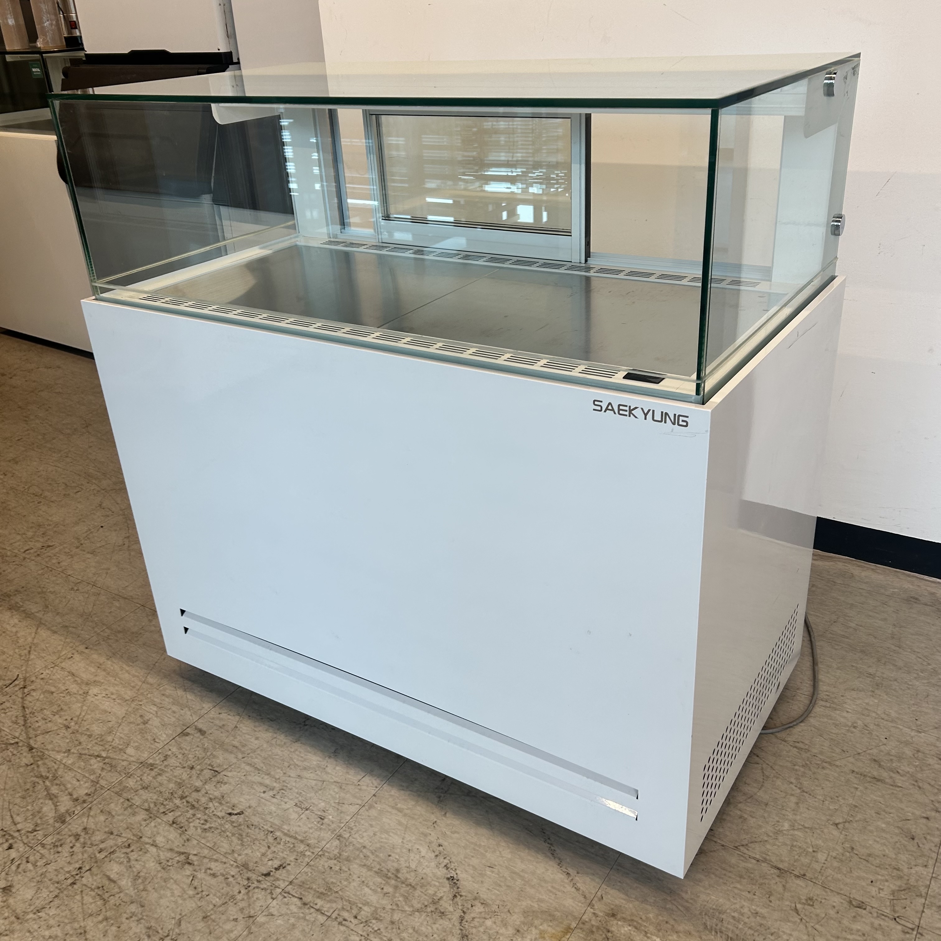 세경 1200 마카롱 쇼케이스 사각 1단 LED : 미엔느마켓