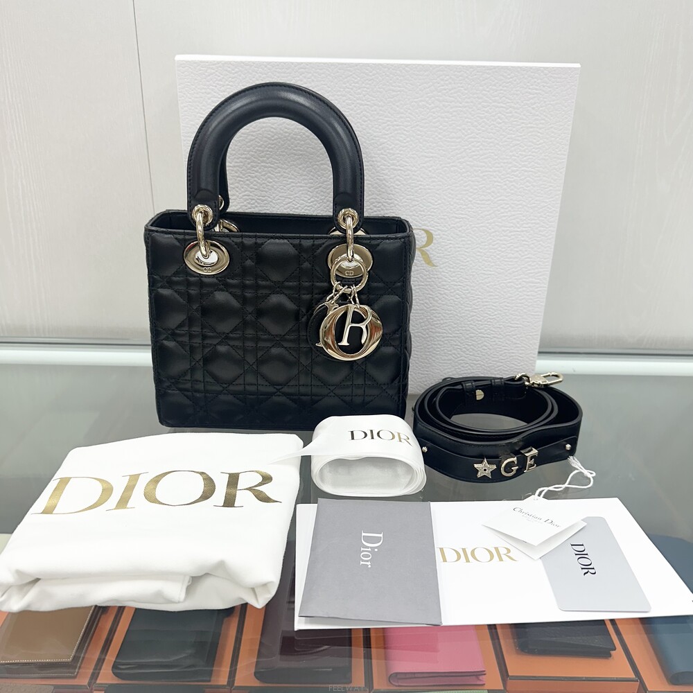 [더럭스]디올 레이디백 스몰 블랙 : THE LUXE