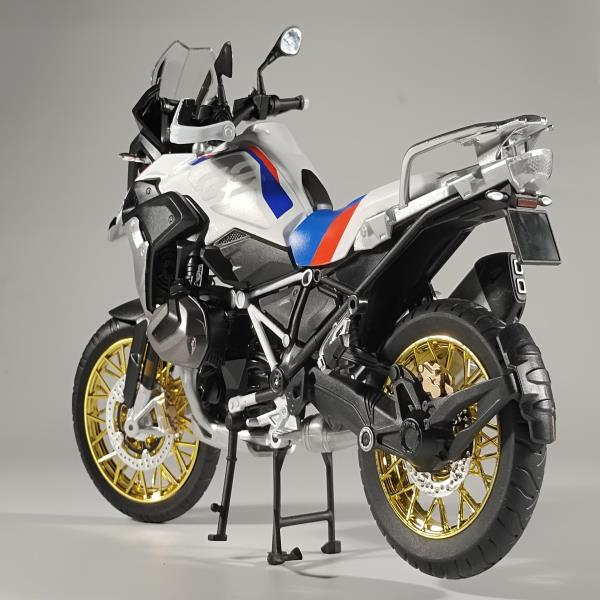 1:9 R1250 GS ADV 레이싱 오토바이 합금 다이캐스트 스트리트 스포츠 모델 시뮬레이션 전구 컬렉션 소년을 취미 선물 : 피피니티