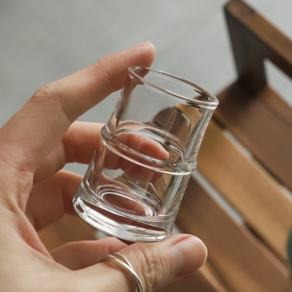 알쓰 반잔 절주 소주 바이주 연태고량주 잔 반잔 딱 한잔만 : 나파도