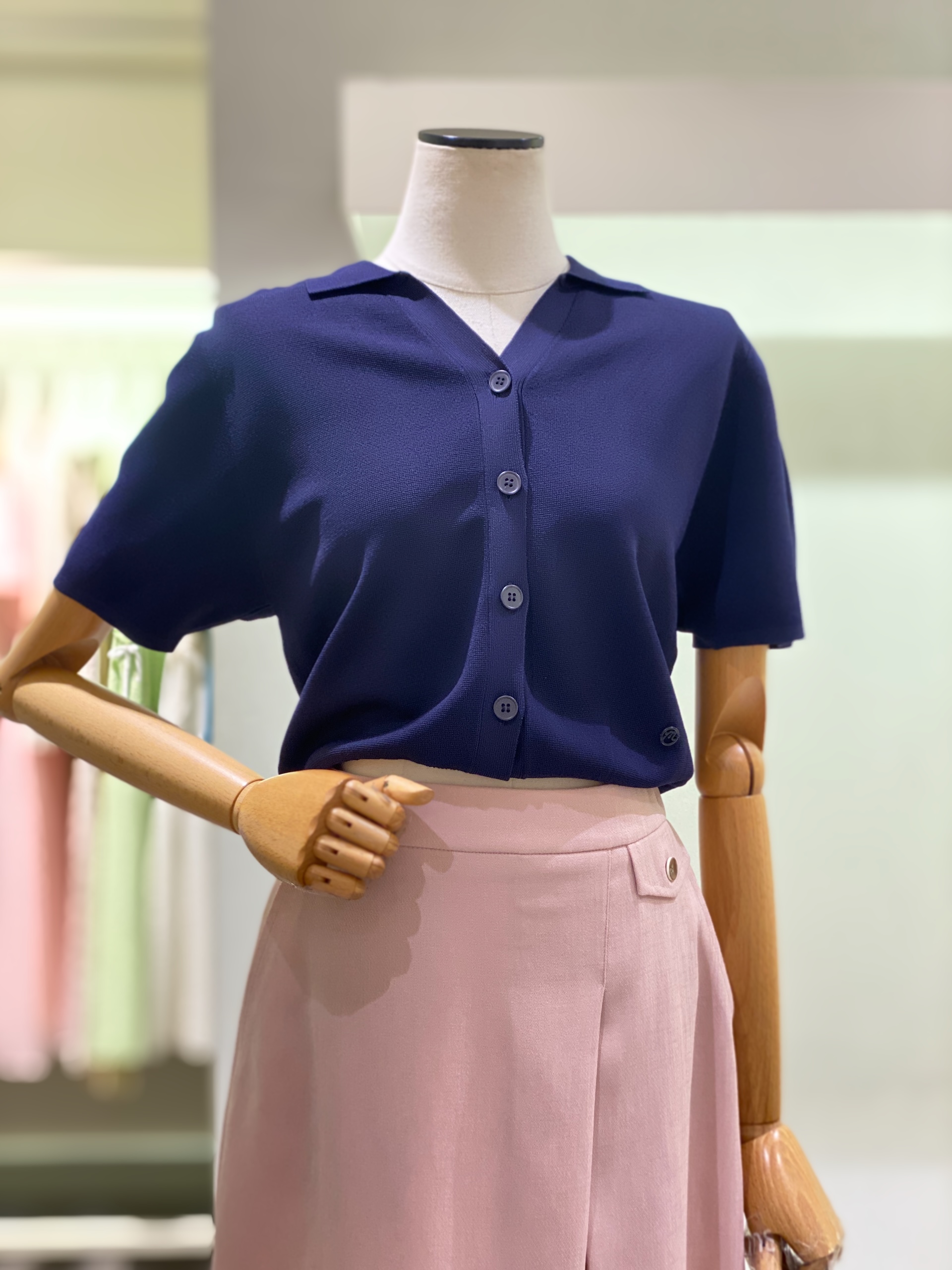 (잇미샤) 브이넥 카라 가디건 ITP4YCD870 : 현대동대문 잇미샤