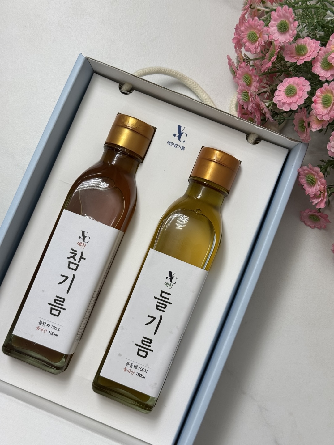 [2구 인기세트]  ( 180ml 중국산 ) 참기름+ 생 들기름 (선물케이스 포함) : 예찬참기름