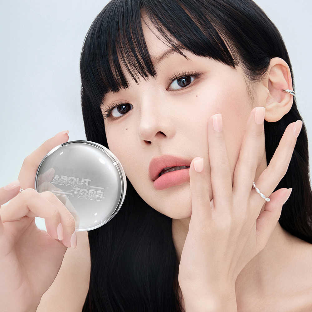 [퍼프 2P 증정] 어바웃톤 스킨 레이어 핏 쿠션 13g (SPF 30, PA++) : 어바웃톤