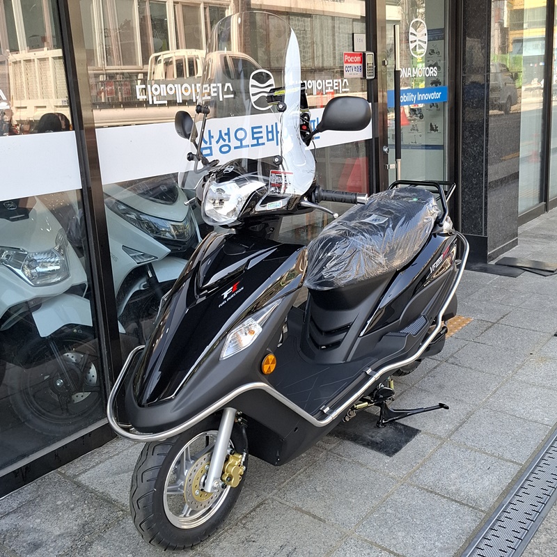VF100R 디앤에이모터스 2025년식 유로5플러스 : 삼성오토바이총판