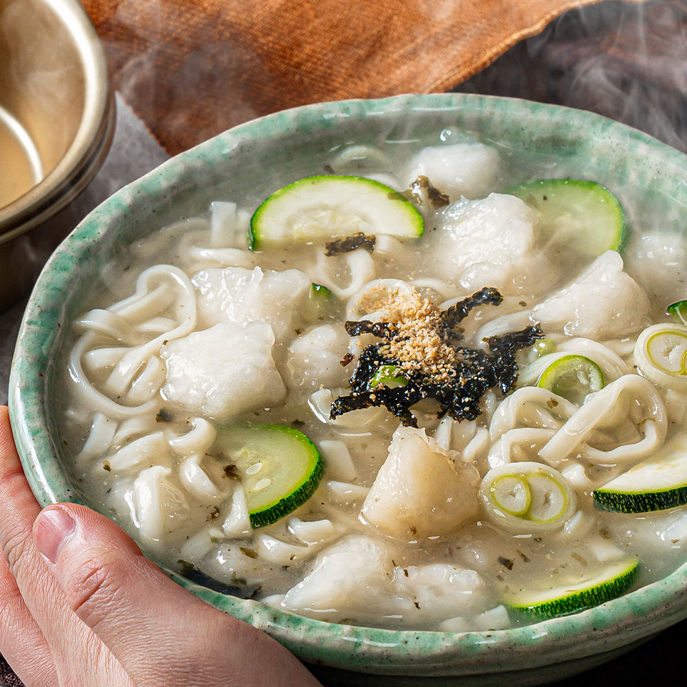 캠핑음식 요리 감자옹심이 칼국수 밀키트 : 백년밥상