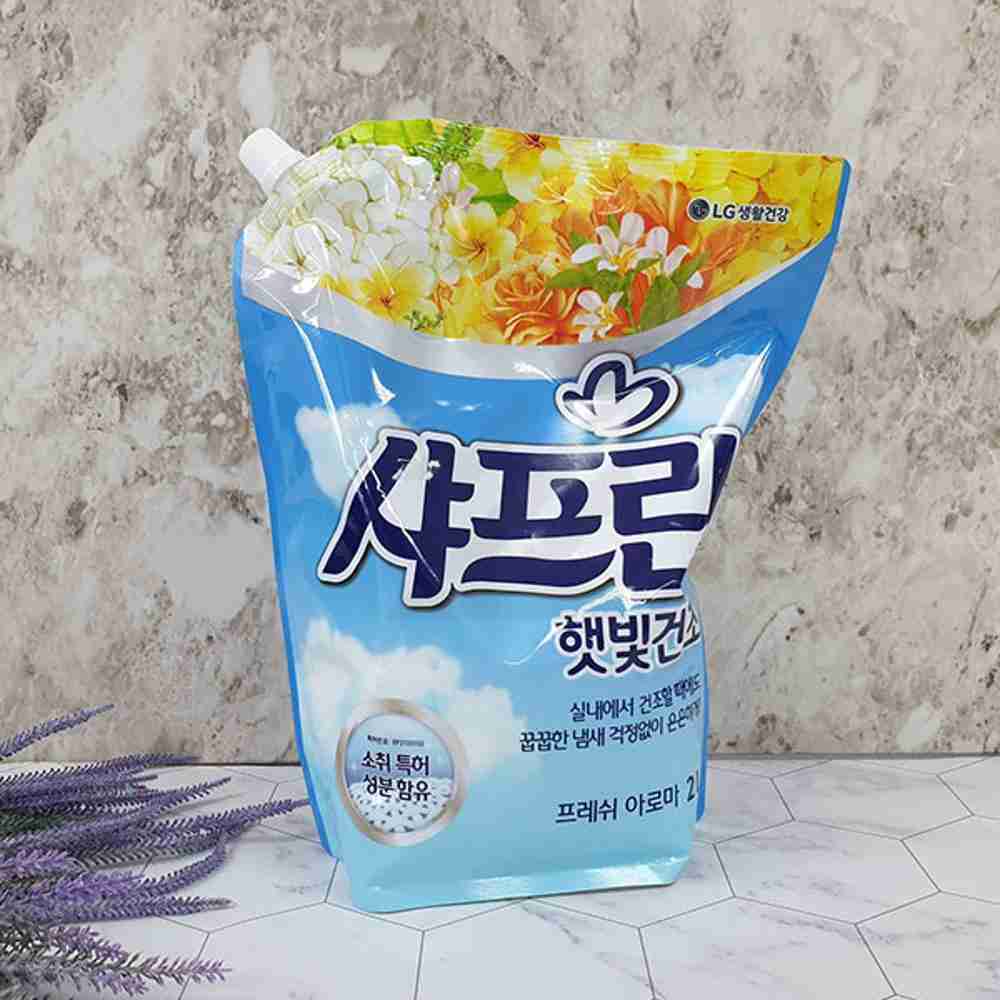 샤프란 햇빛건조 프레쉬 아로마 리필 2L 섬유유연제 세탁린스 : 유토피아스토리