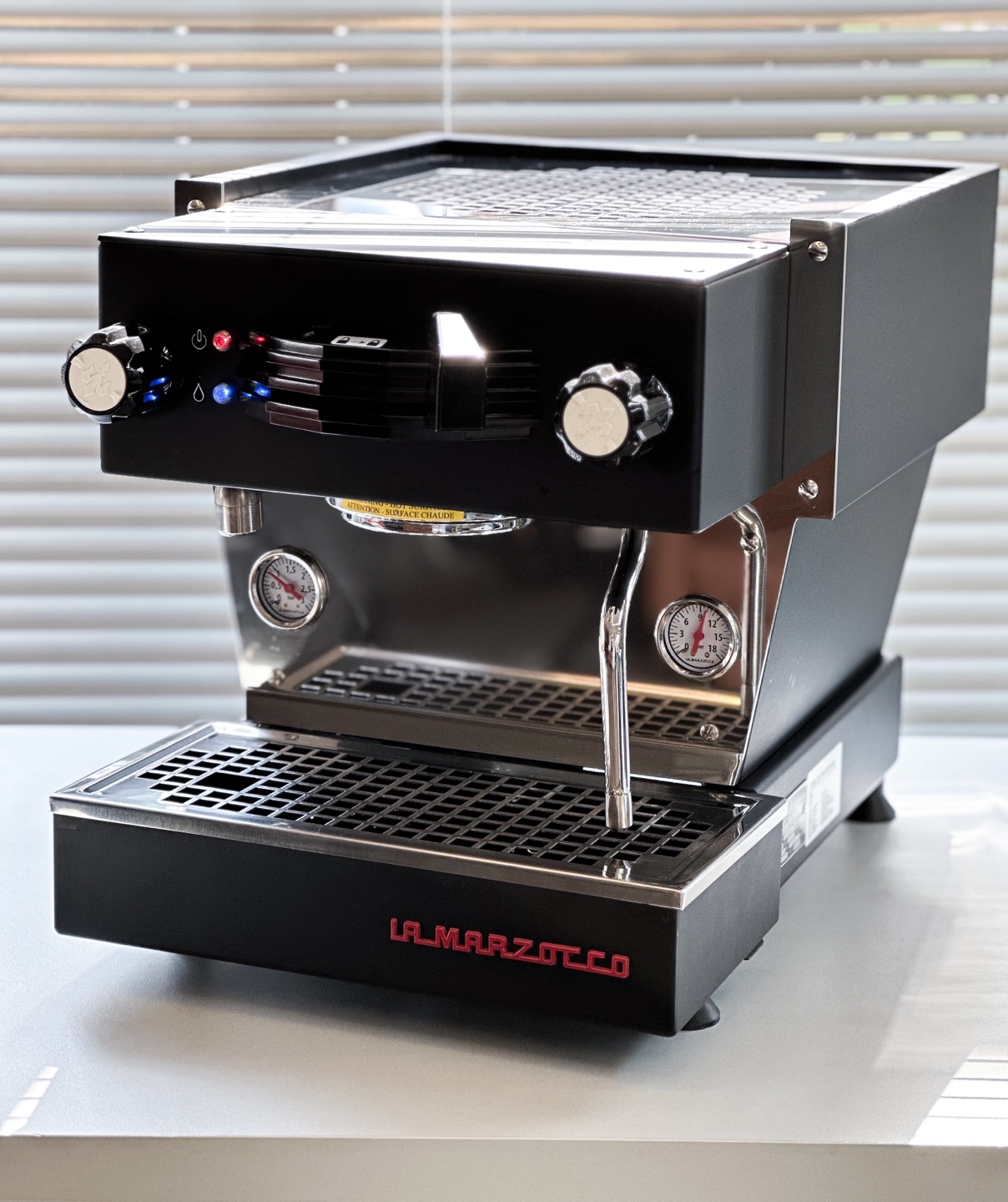 라마르조꼬 리네아 미니 La Marzocco linea mini : 리프레쉬커피웍스