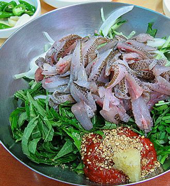 제주 자리돔 횟감 자리돔회 2kg 손질후 나눠서 진공포장 자리회 자리물회 제주한림수산 : 제주한림수산