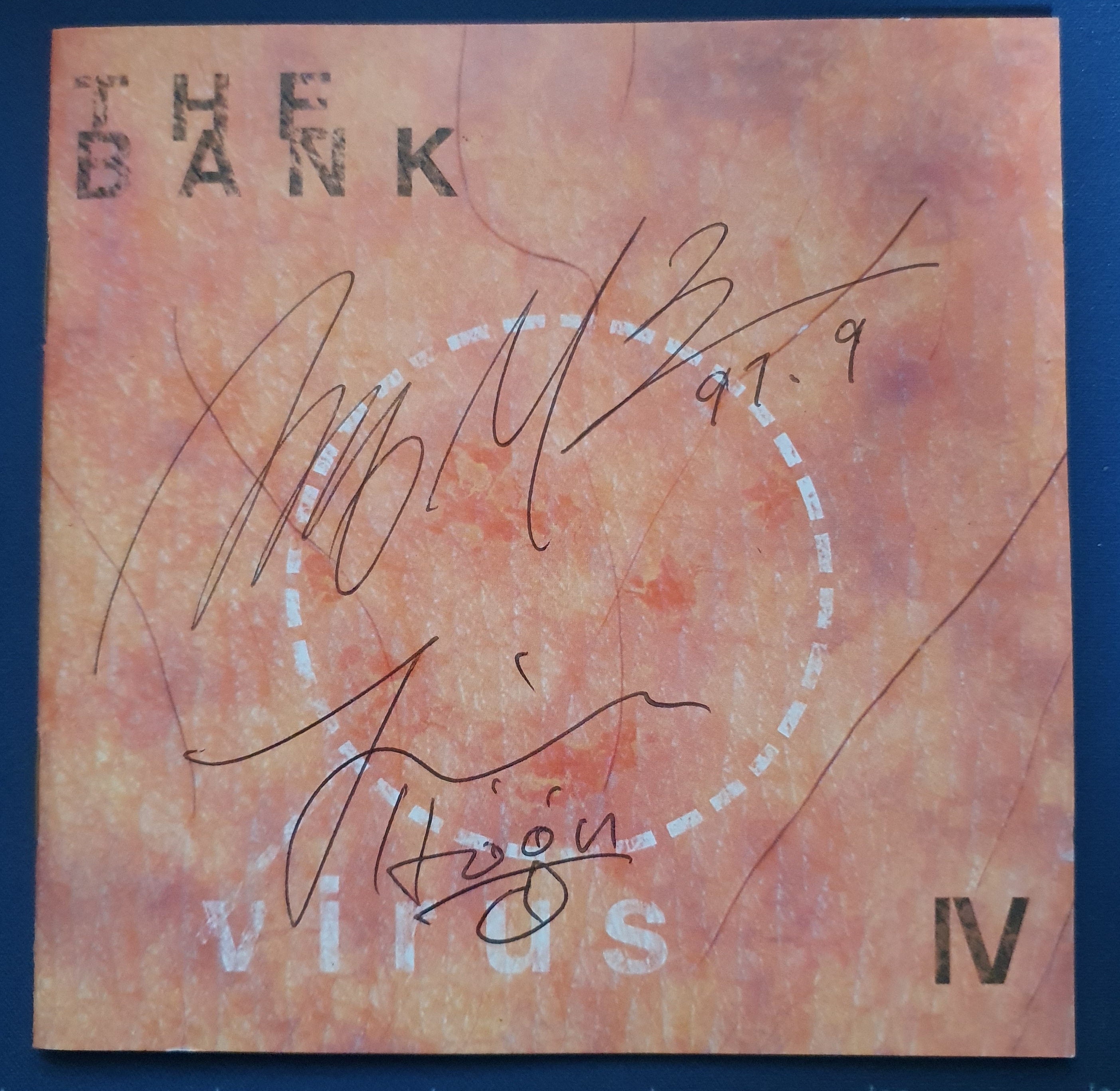 [친필싸인/A-급CD] 뱅크 (THE BANK) 4집 - Virus [친필싸인/CD] : 반듯한음반