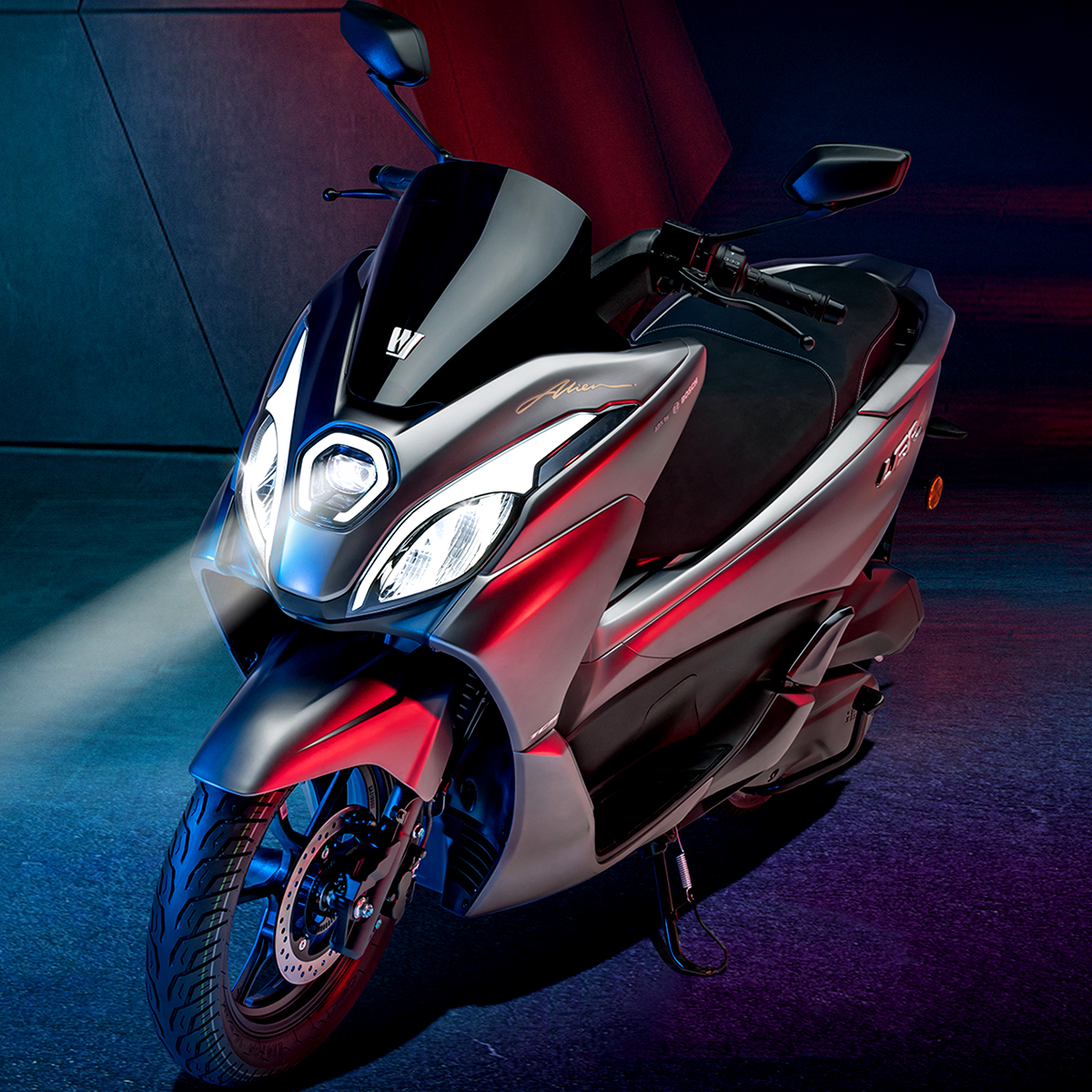UFR125 출퇴근 배달오토바이 PCX 2채널 ABS TCS : 오케이 모터스