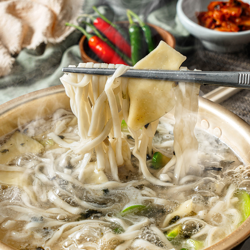 캠핑음식 요리 밀키트 옛날 손칼국수 칼제비 : 백년밥상