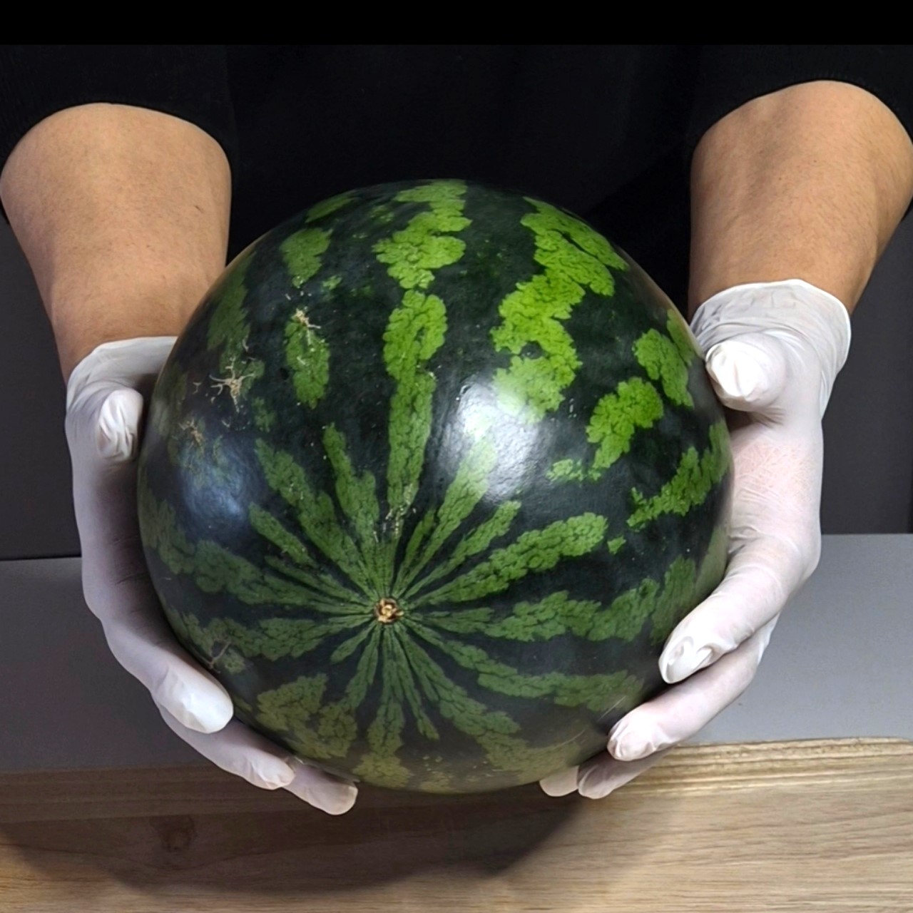 고당도 음성 맹동 수박 고령 함안 고창 3kg 4kg 5kg 프리미엄 블랙펄수박 하우스 흑수박 : 하이픽마켓