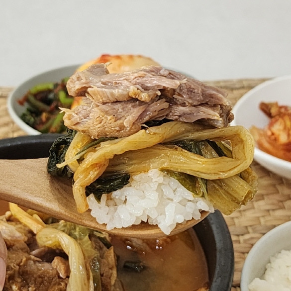 뼈해장국 1인분 국내산 우거지 완조리 1팩 900g : 한장금