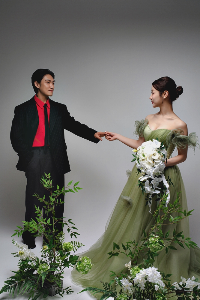 (대여) 51 그린 칼라 컬러 유색 셀프웨딩스튜디오 야외촬영 2부피로연드레스 : 셀프웨딩홈