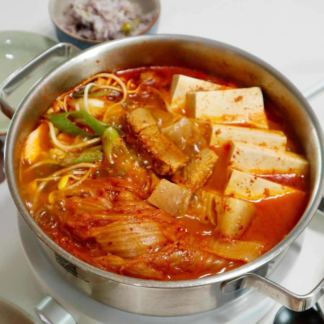 다발 고기 듬뿍 김치찌개 간편식 밀키트 맛집 3인분 : 다발프레쉬몰