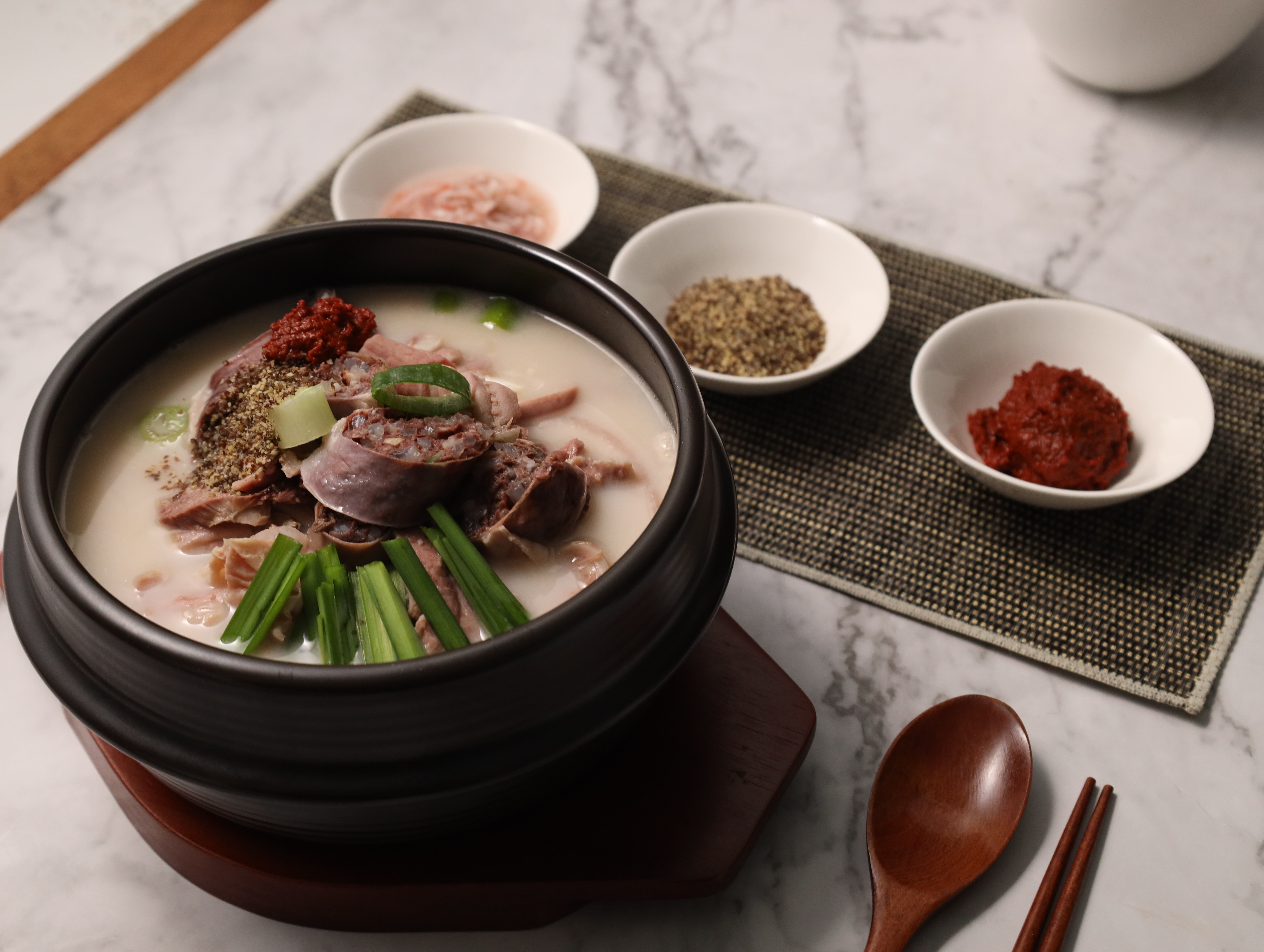 순대국 순대+고기, 650g, 1개 : 박지혜순대국