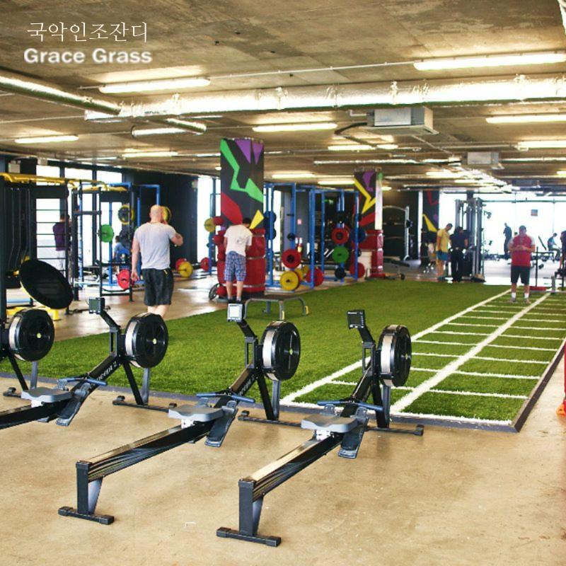 크로스핏 잔디 매트 체육관 맞춤형 개인 인조 길이 교실 카펫 그린+화이트 : 유미짱의선물1호