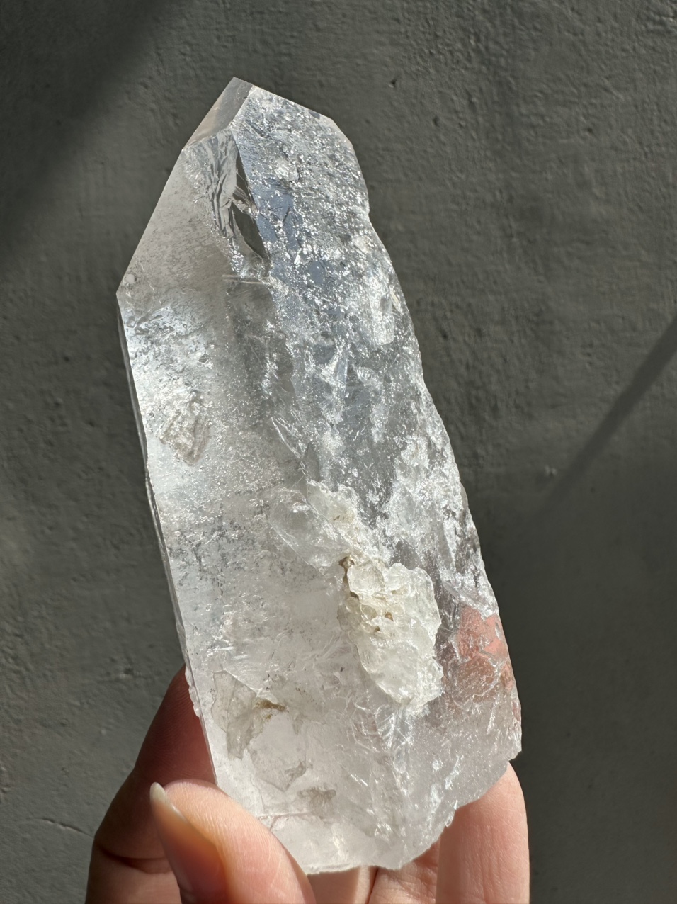 [엔젤스톤] 빛의 기억을 품은 문, 브라질 백수정 레무리안 시드 쿼츠  HEALING CRYSTAL 힐링 크리스탈 천연원석 : 엔젤스톤