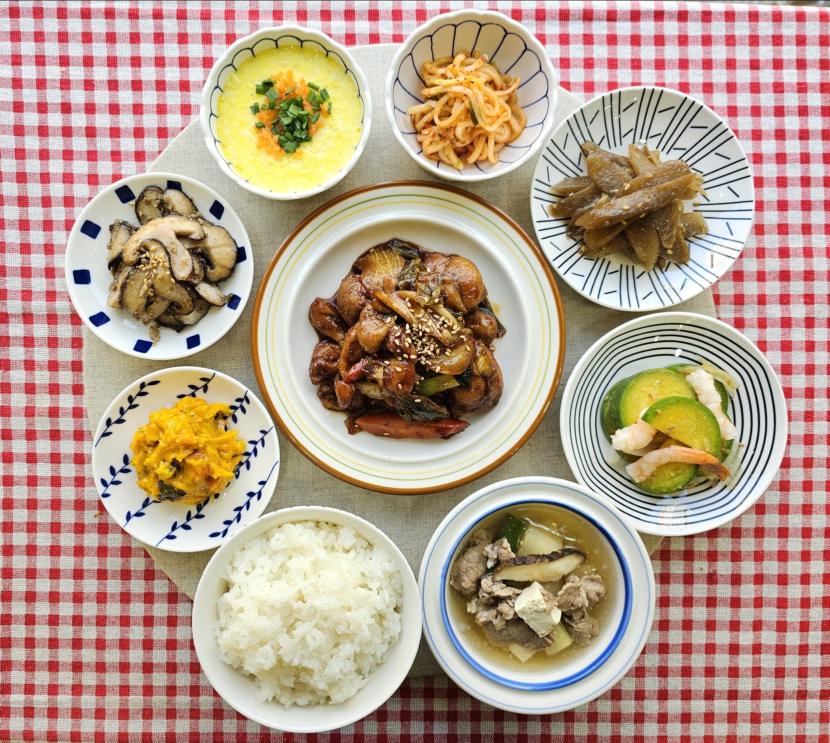 달이푸드 속편한 집밥 반찬세트 반찬7종+국 가정식 수제 반찬 정기배송 맛보기 찬 : 달이푸드