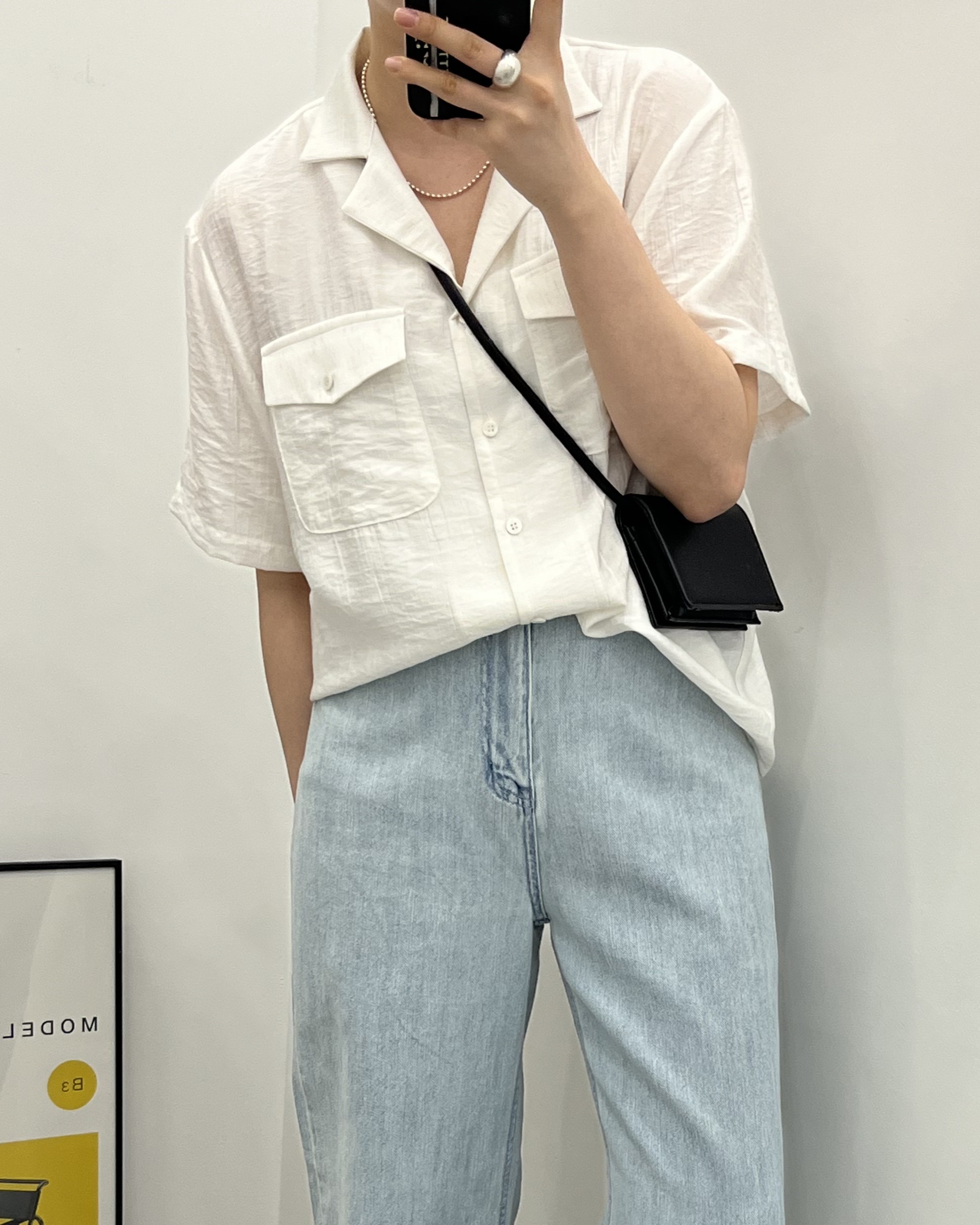 리즐 루즈핏 포켓 카라 반팔 블라우스 : 희노니