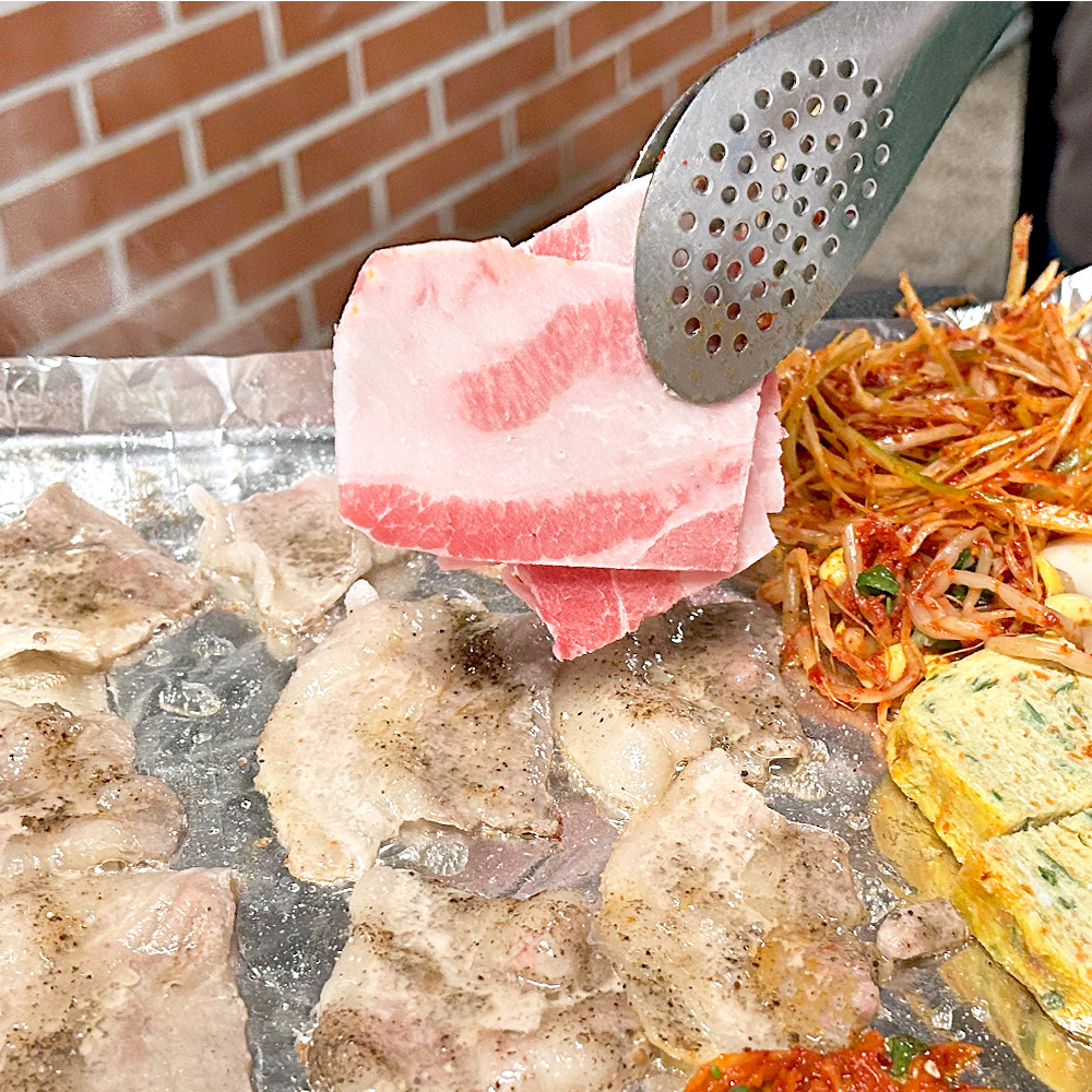 [두산] [미트인] 냉동 한입 삼겹살 500g(4mm)X2 외 제주 랭삼 : 프레쉬서비스