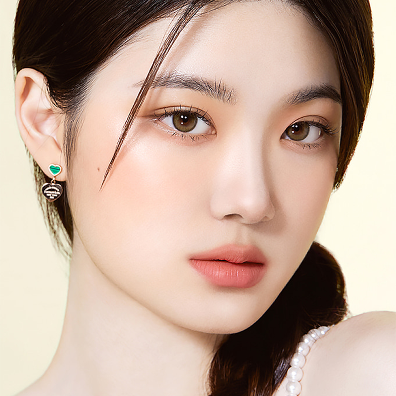 꽃보라 아임오로라 디어썸X글리터라이너 2종 중 랜덤 1종 올리브 그린 2P 상품 교환권 [안경박사안경원상동점] : 엠케이렌탈 스토어